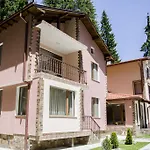 Guest house ивелия 3*