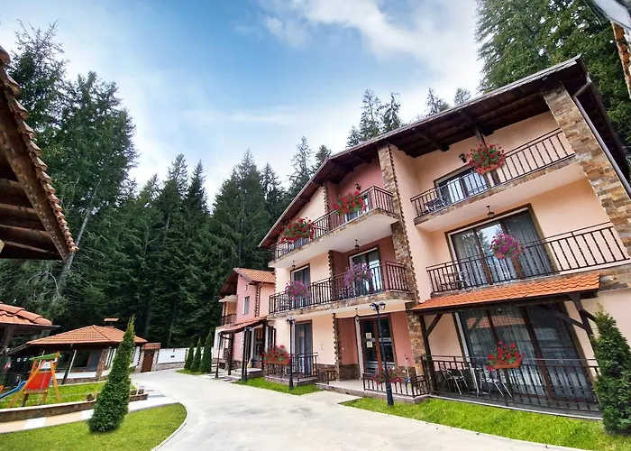 ивелия Guest house 3*